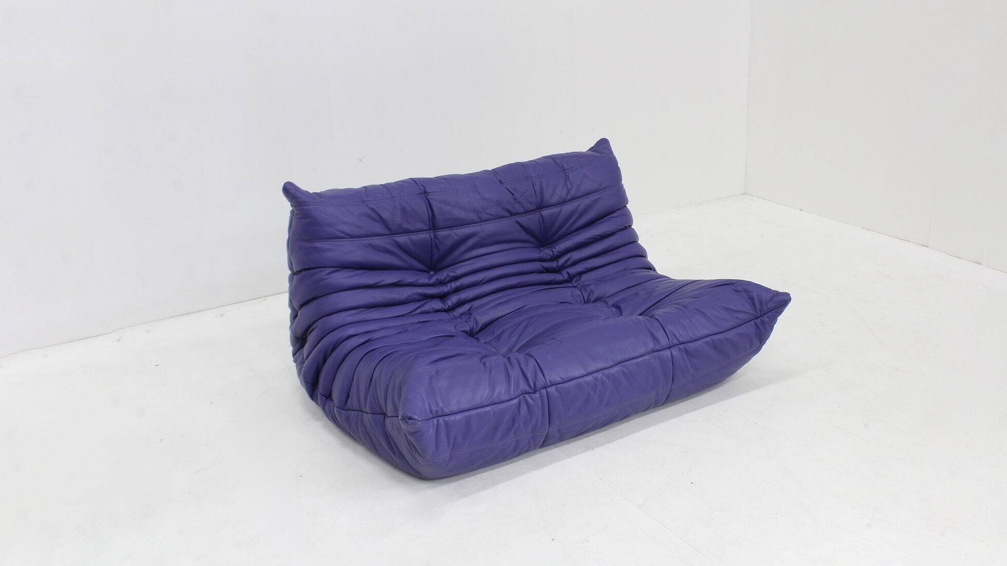 Vintage purple leather Togo 2 seater sofa by Ligne Roset 1990s