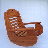 Fauteuil à bascule brutaliste en pin de wasa