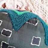 Round cushion hook wool