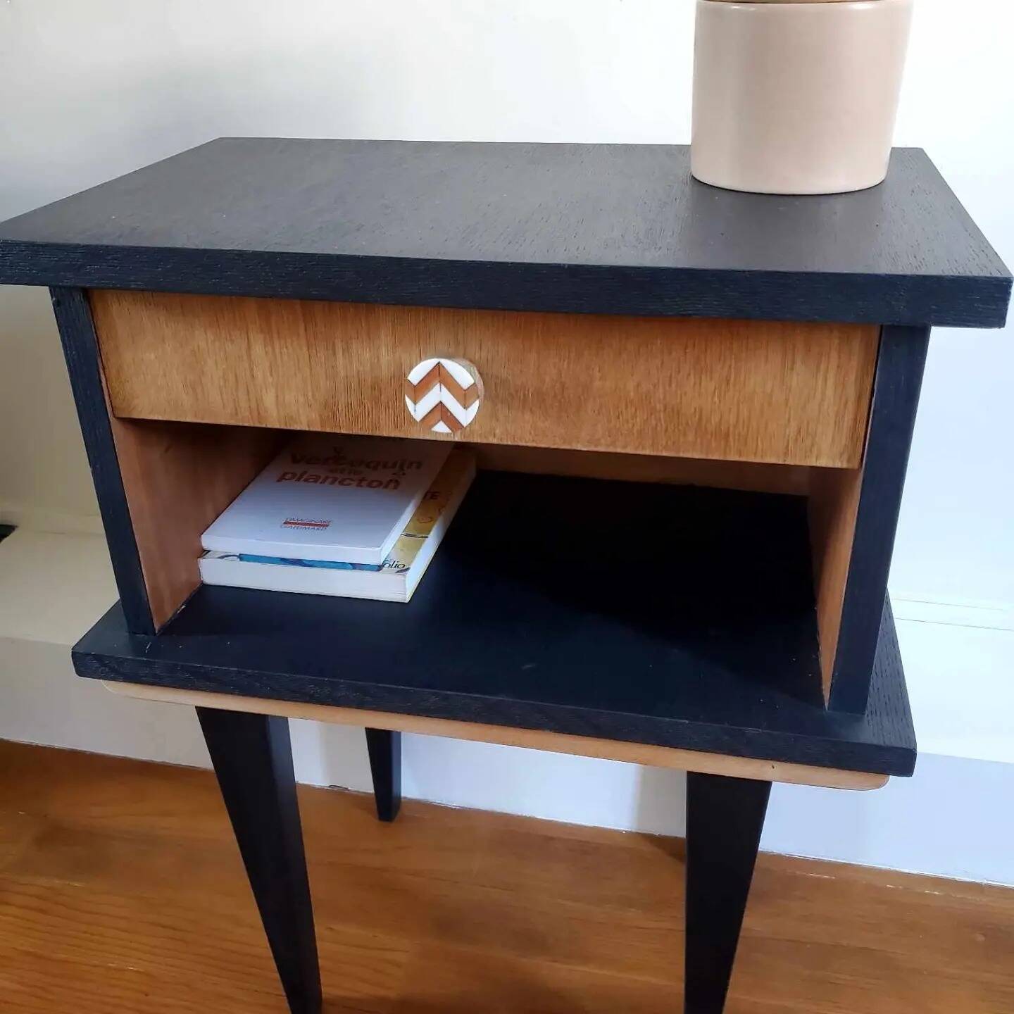Night wooden bedside table/small occasional piece of furniture