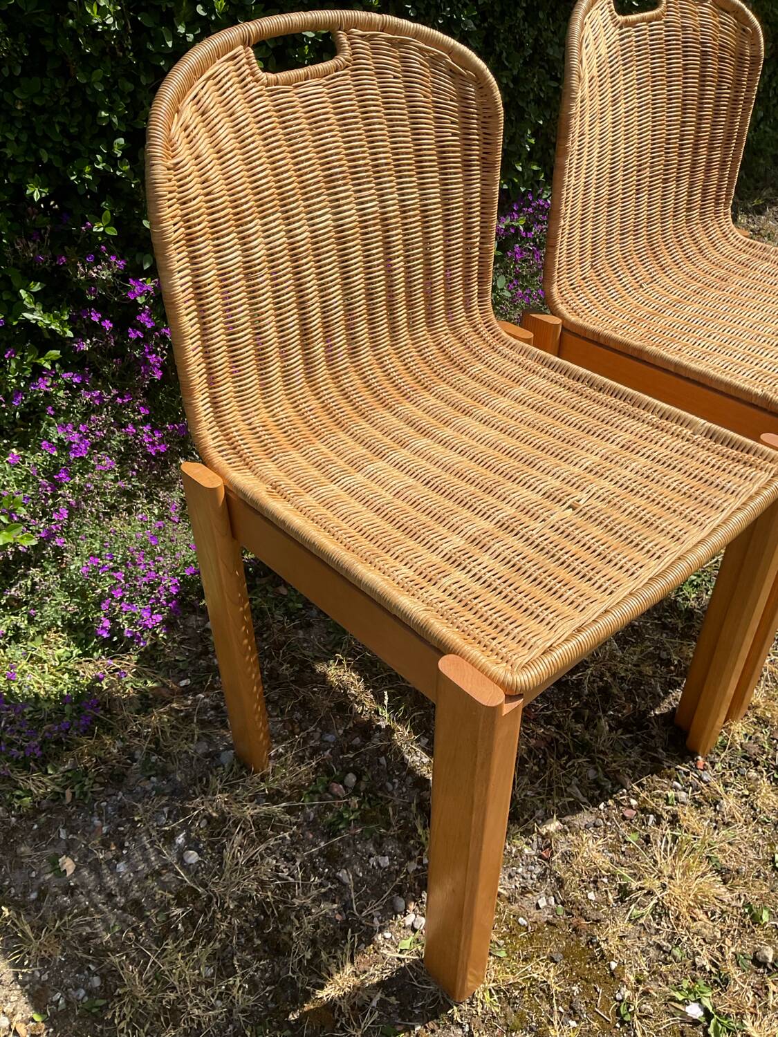 Pair of Italian chairs from the 70s