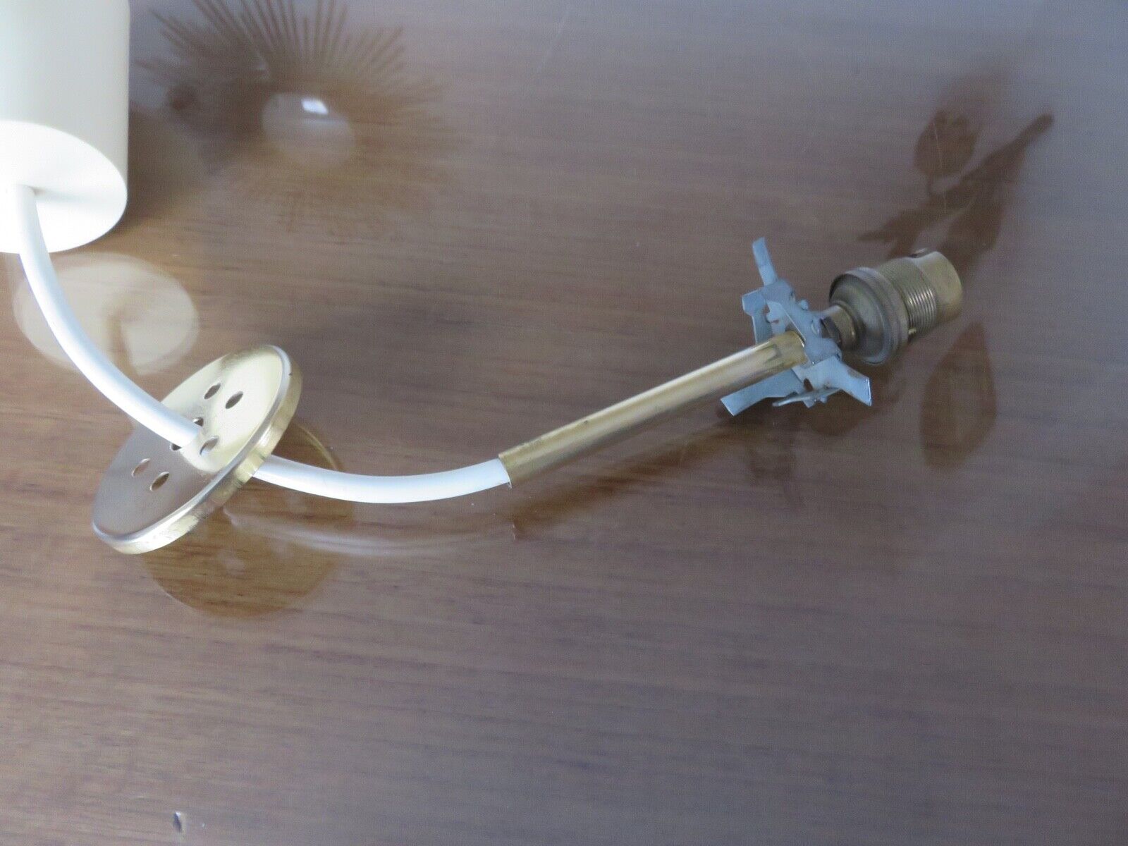 Suspension in green opaline Parscot 1970