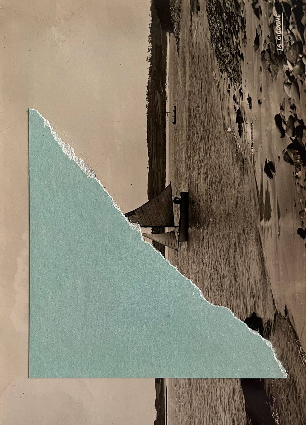 La Baie - Collage sur carte postale