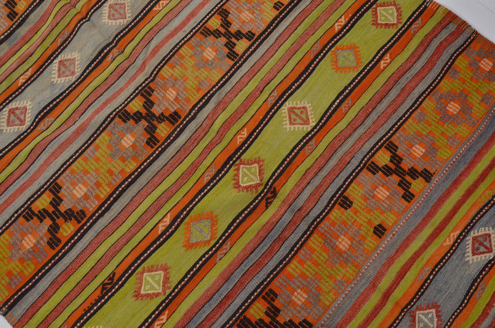 Tapis Kilim vintage