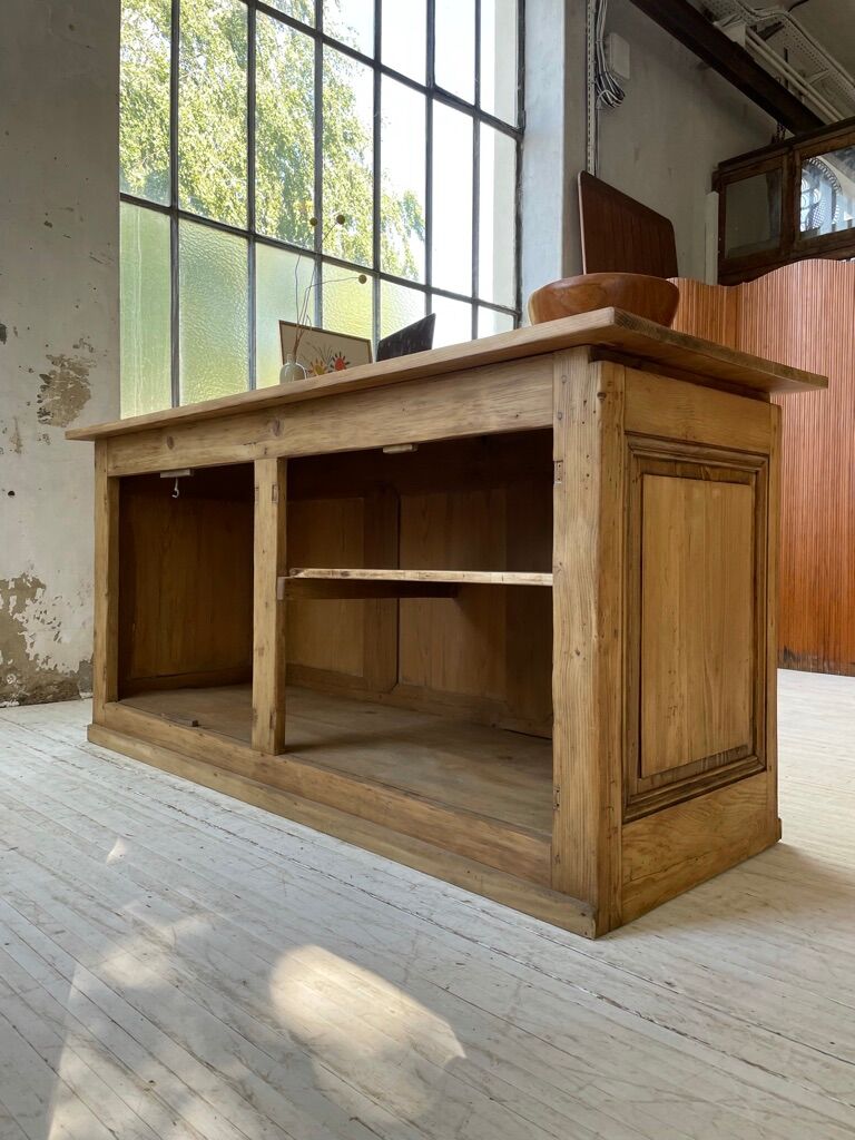 1900 pine trading post