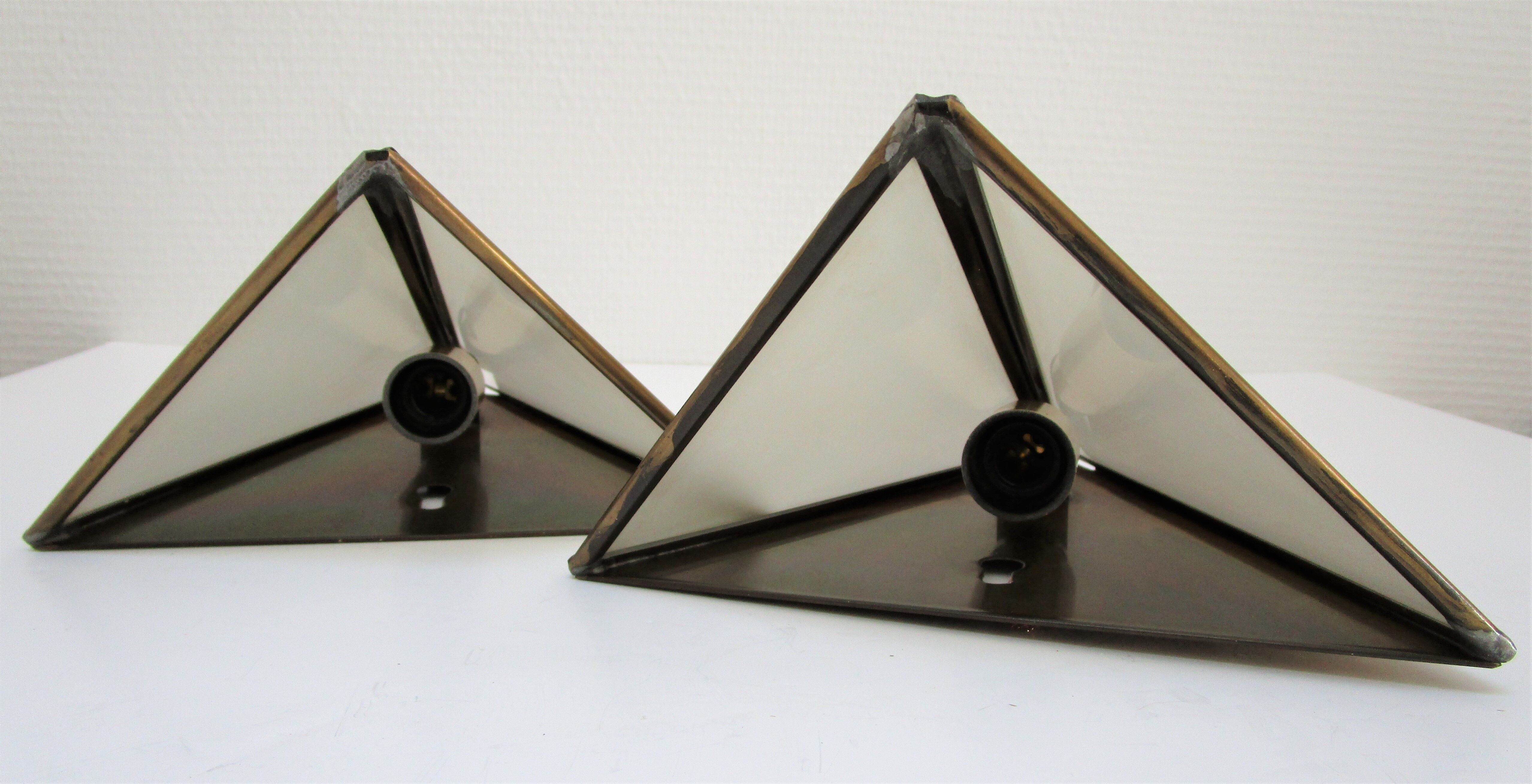 Paire d'appliques en laiton et verre design