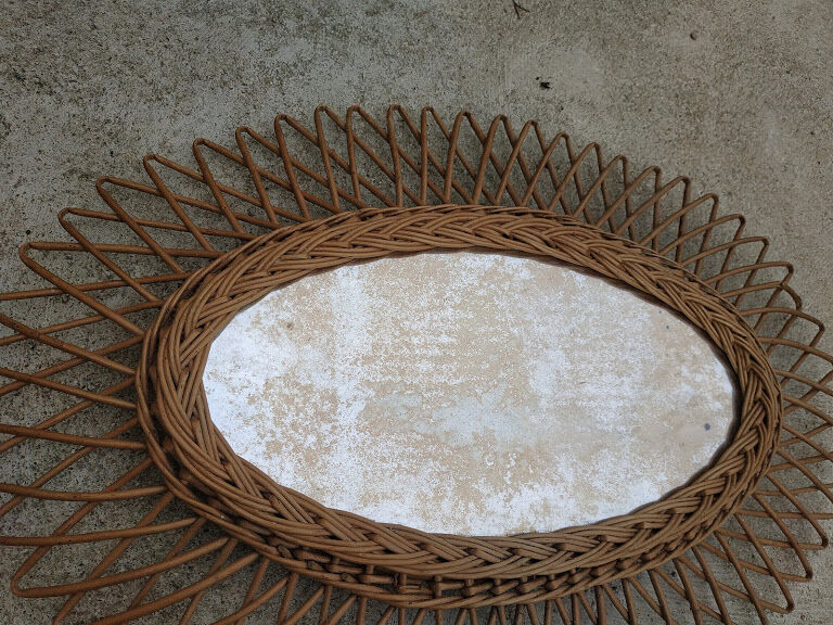 Vintage sun mirror in rattan 63x64cm