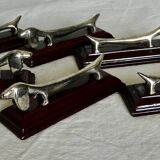 Service de 6 porte-couteaux métal argenté vintage 1960 en forme de chiens