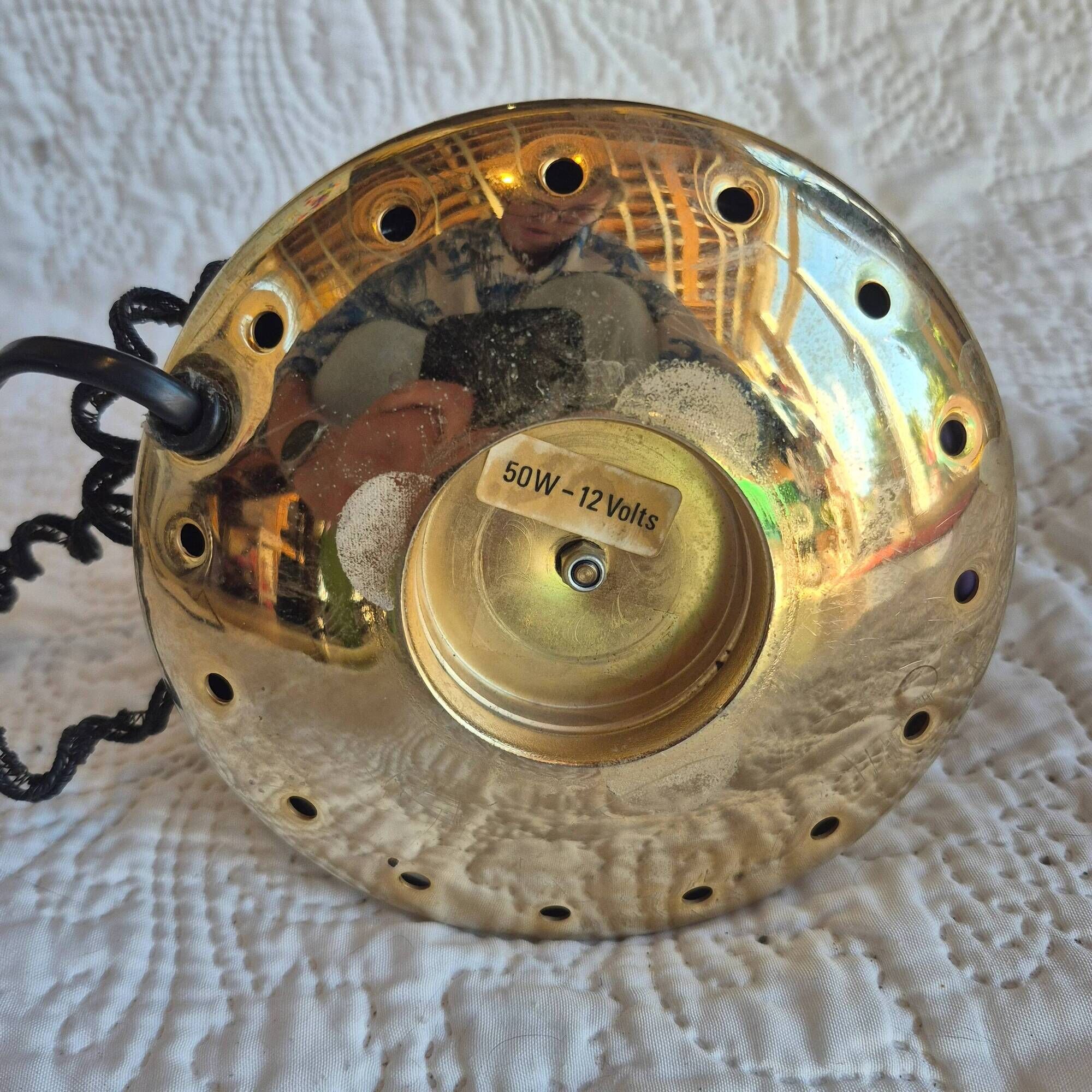 Pair of adjustable spot lamps in gold metal – Pierre Disderot Lighting, Paris