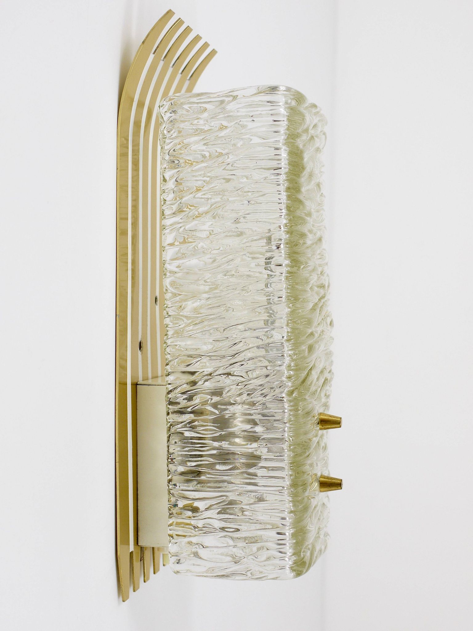 J.T. Kalmar Vienna Pair of Wall Sconces in Brass and Glass, Austria, 1950s