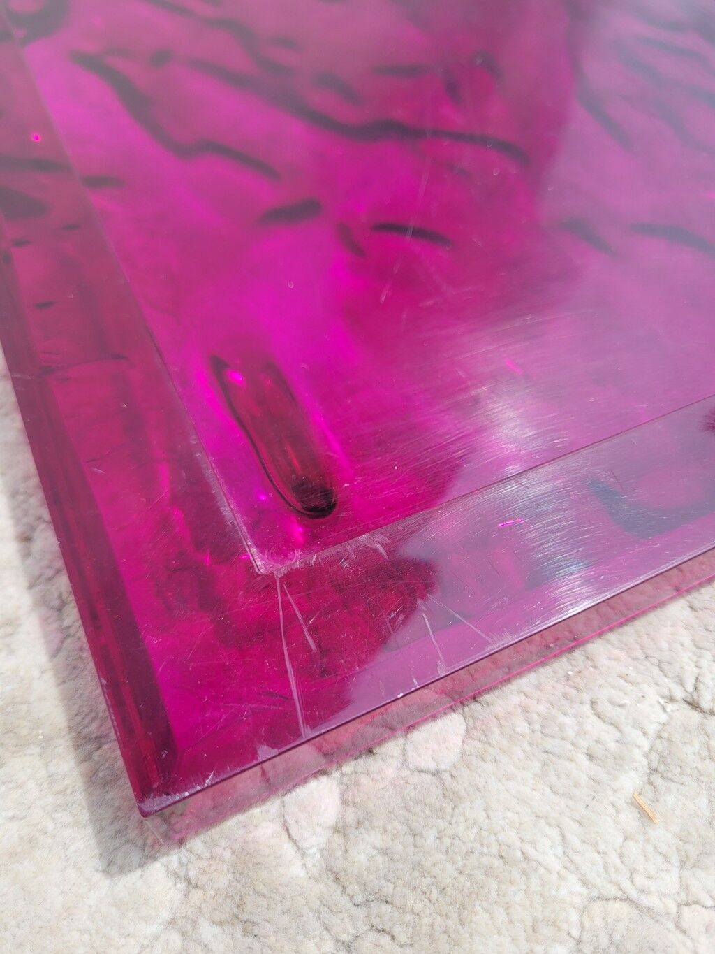 Plateau Kartell Dune rose par Mario Bellini