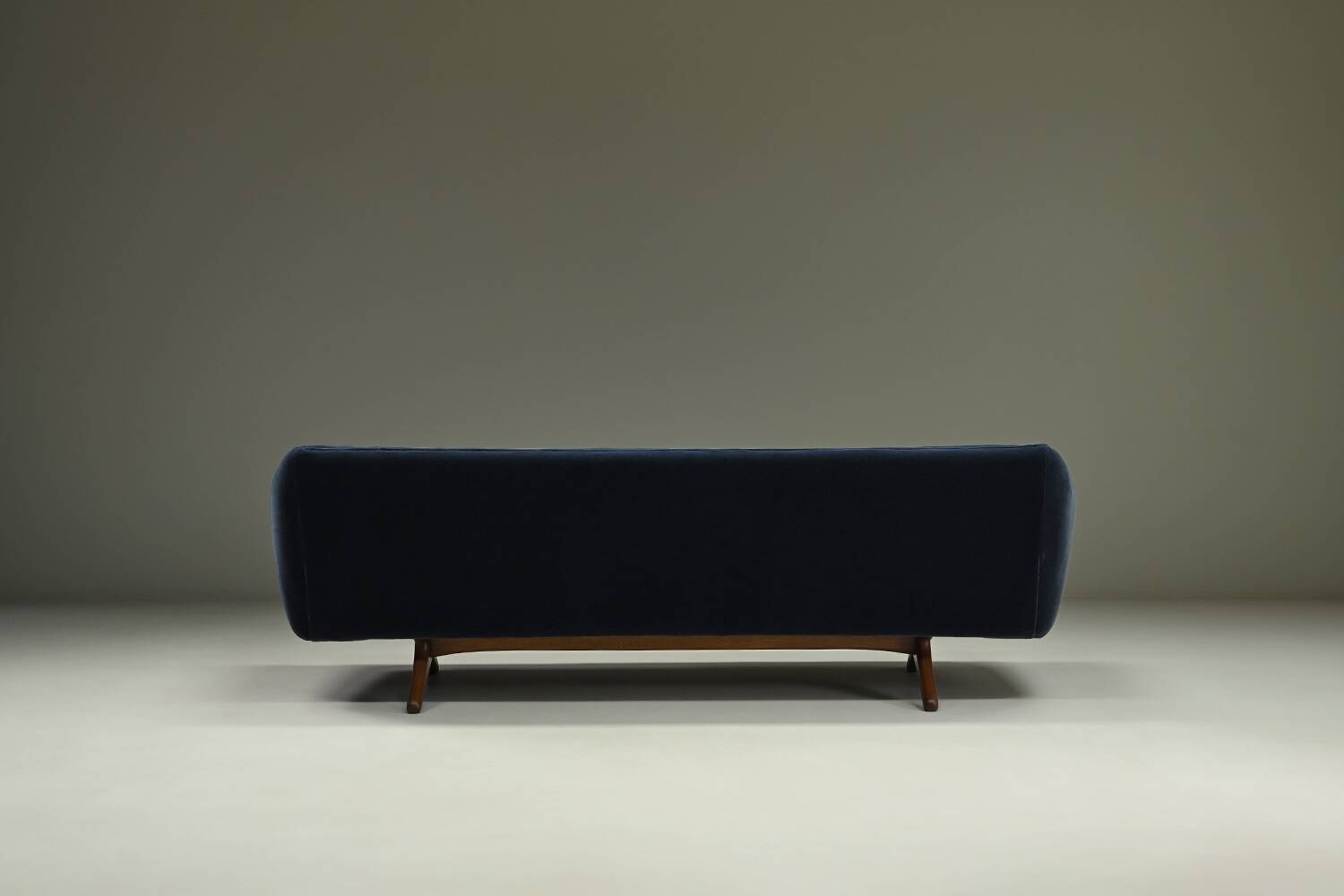 ML-90 sofa by Illum Wikkelsø for Mikael Laursen, 1950s Denmark.