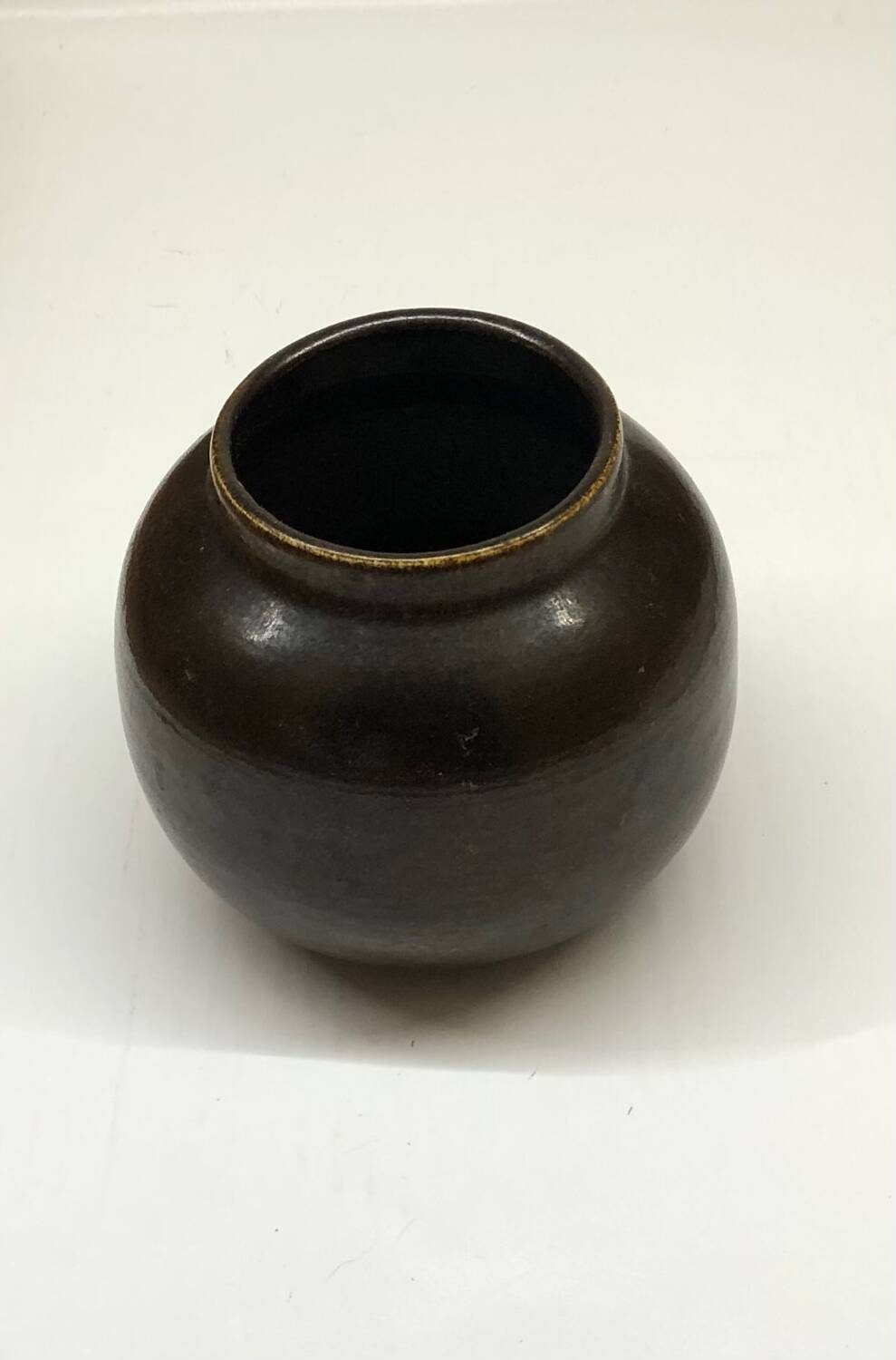 Onggi style stoneware vase Korea/China