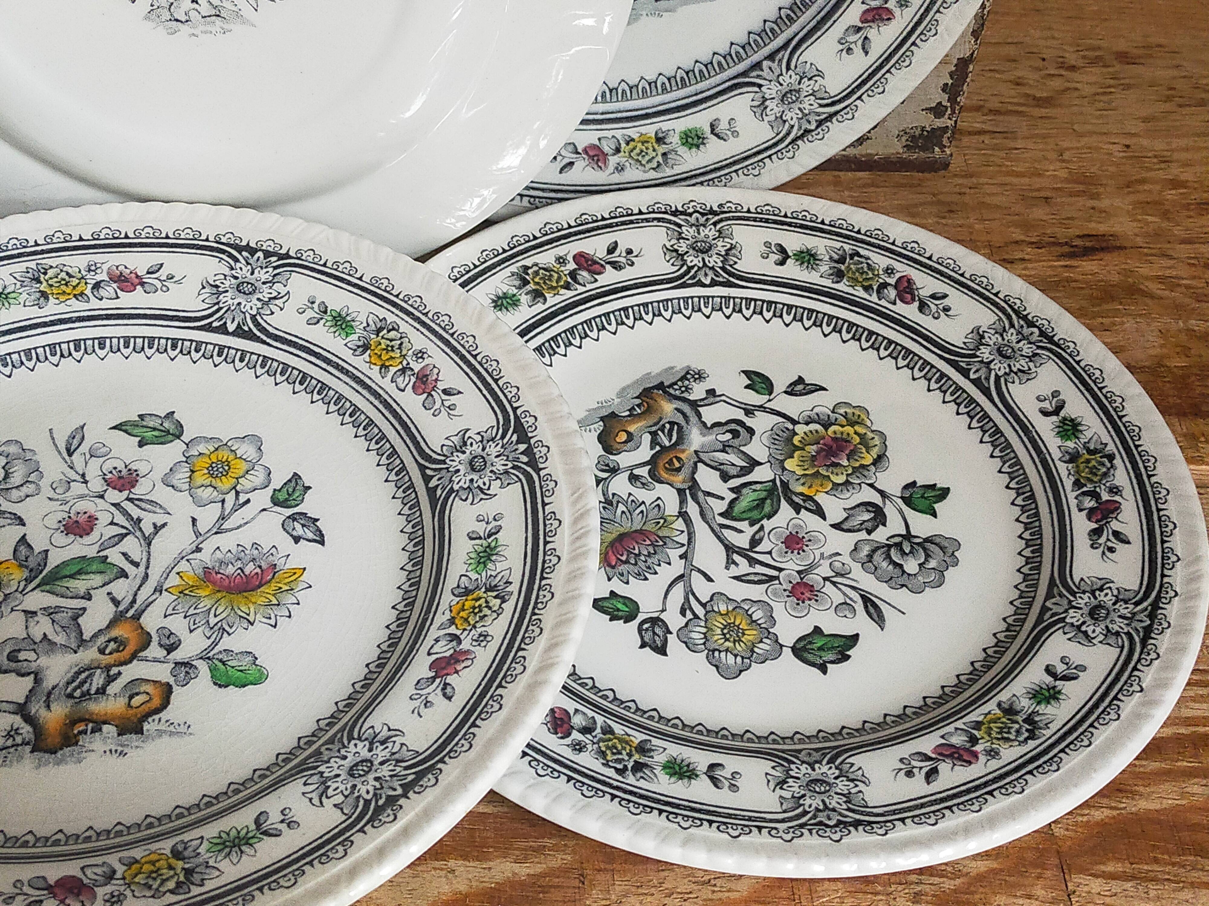 Six English porcelain dessert plates WOOD & SONS Dorset service