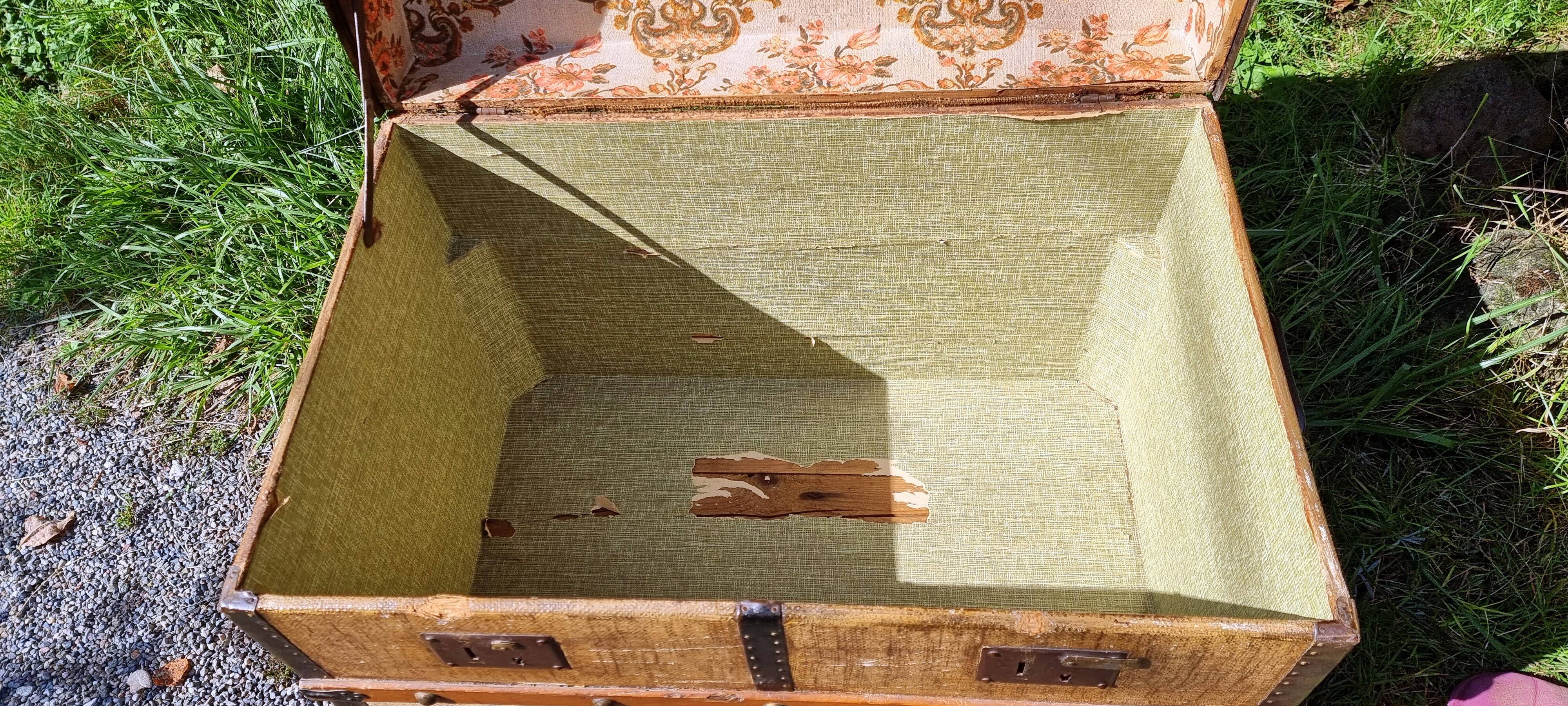 Wooden trunk vintage patchwork decor