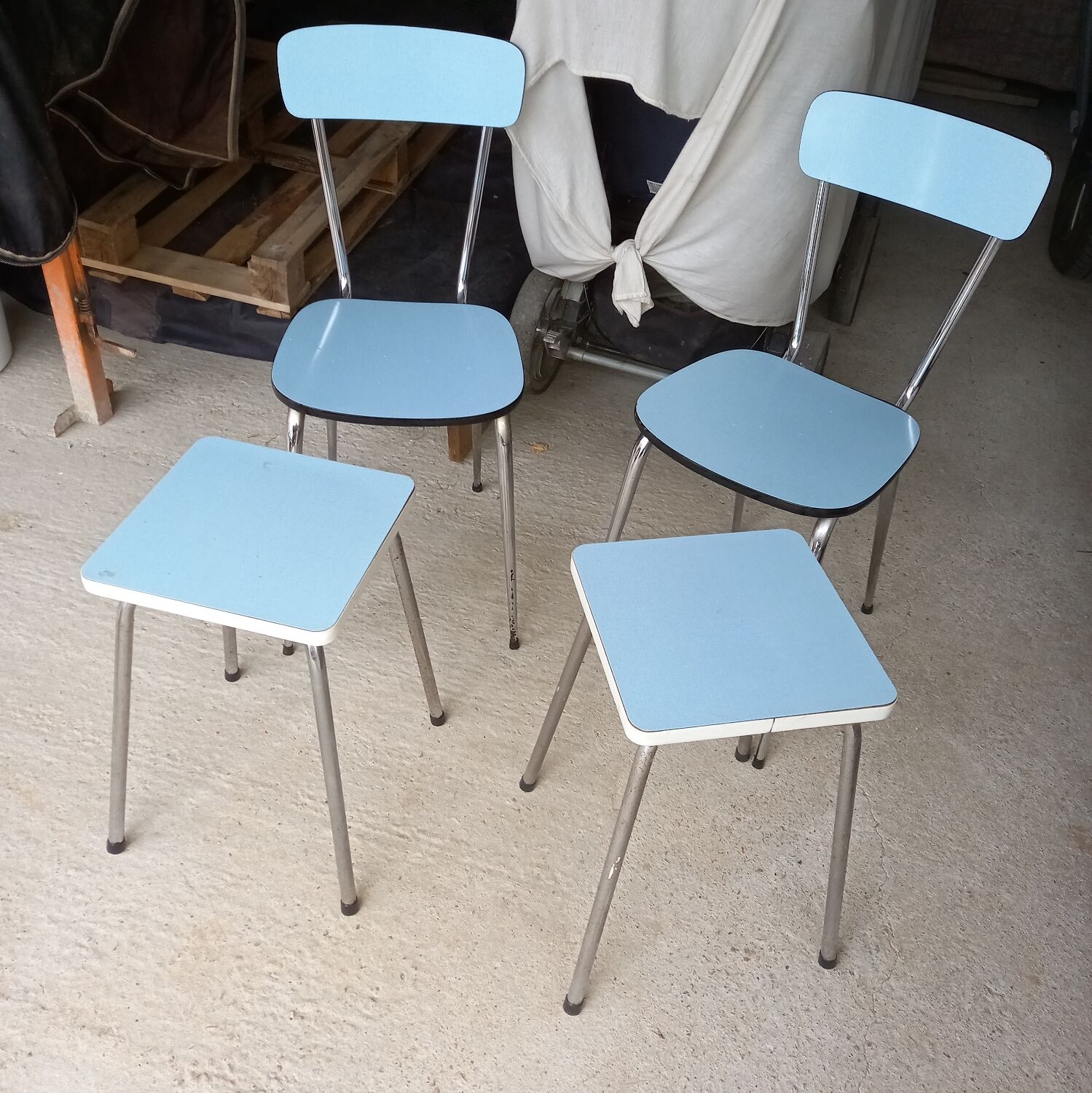 Two chairs Two Formica stools