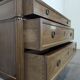 Commode de style Louis XVI en acajou