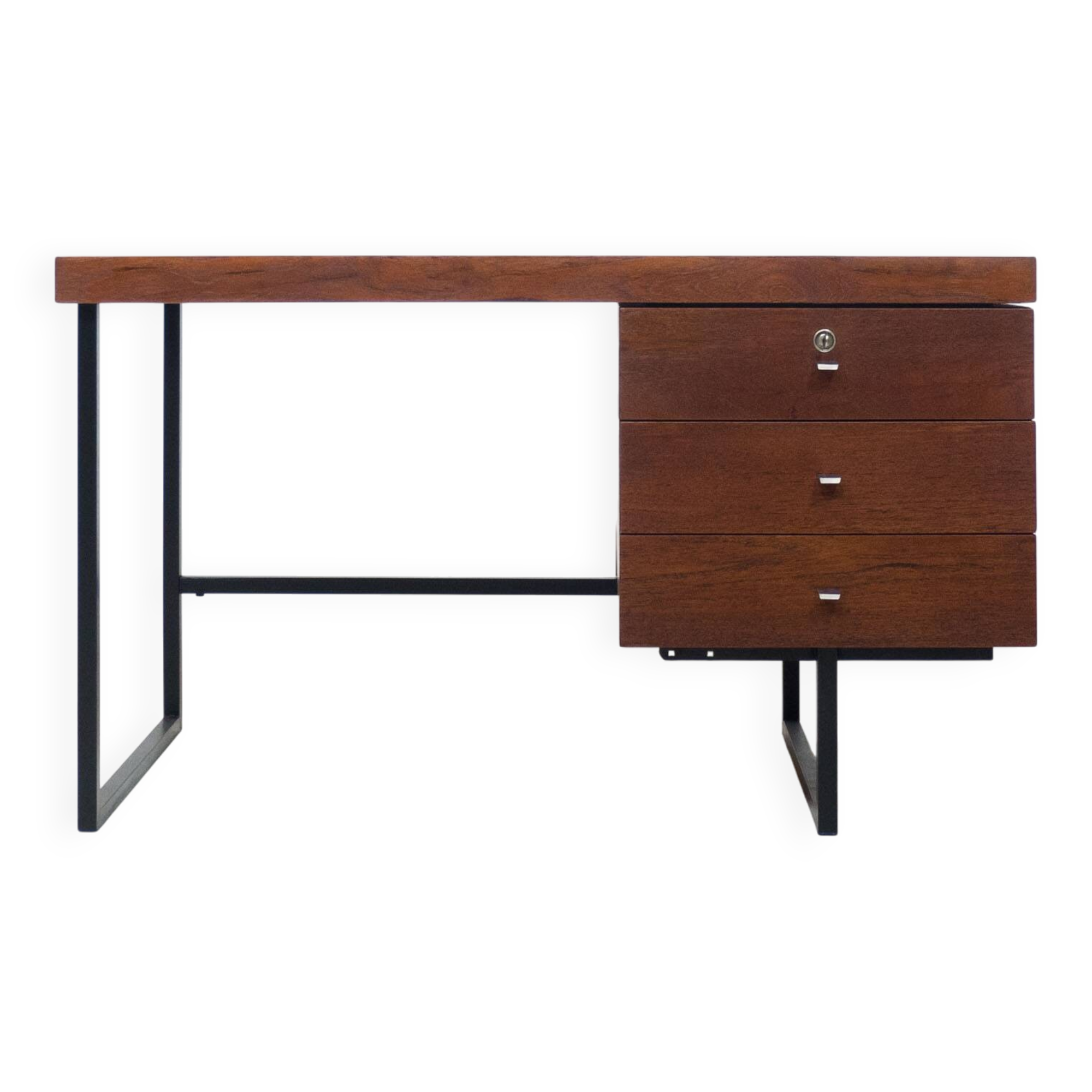 Meurop ‘Standard’ writing desk by Pierre Guariche