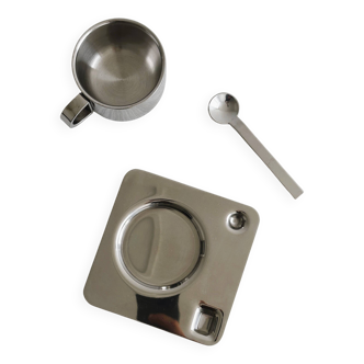 Tasses en inox design avec plateau et cuillère