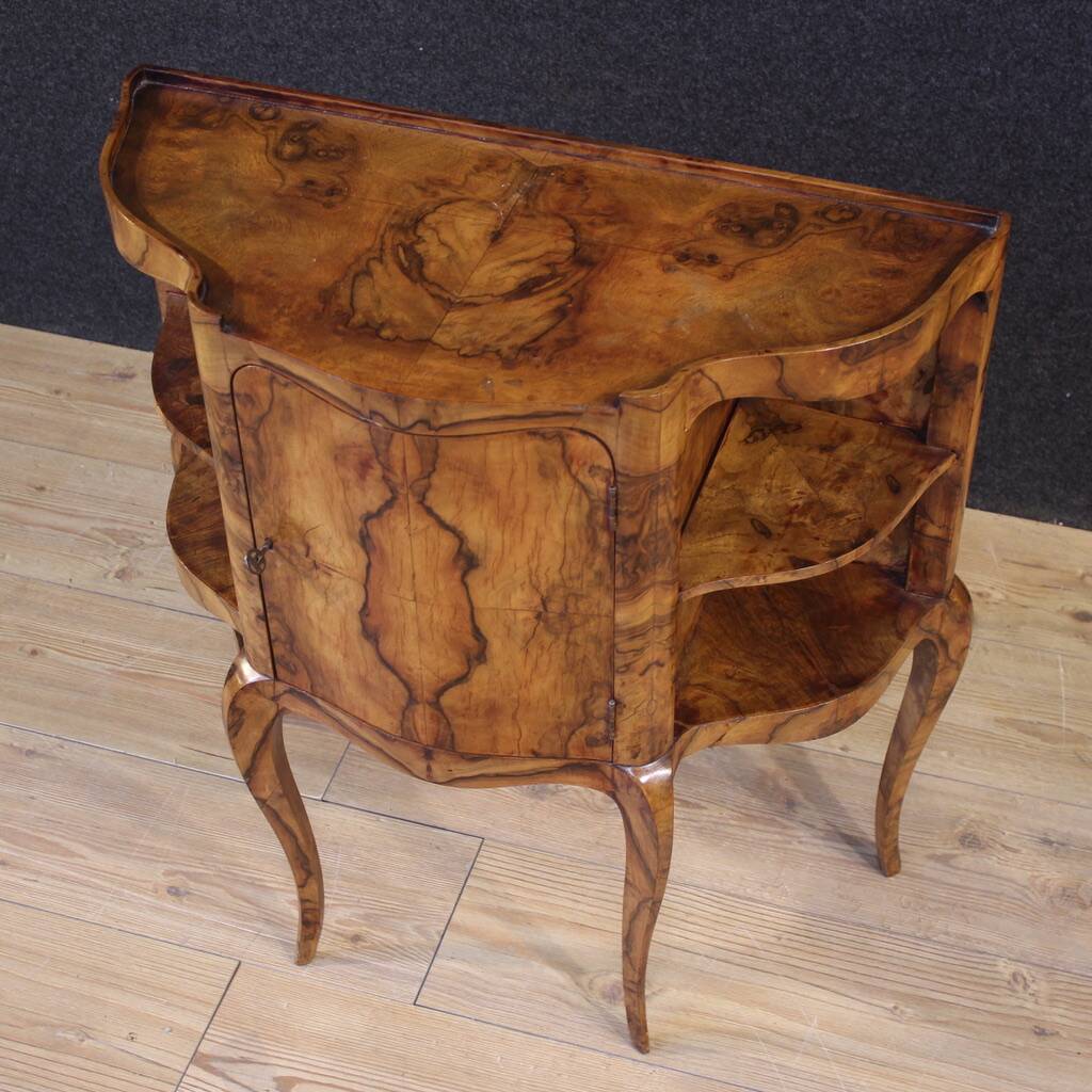 Small Venetian sideboard from the 20th century