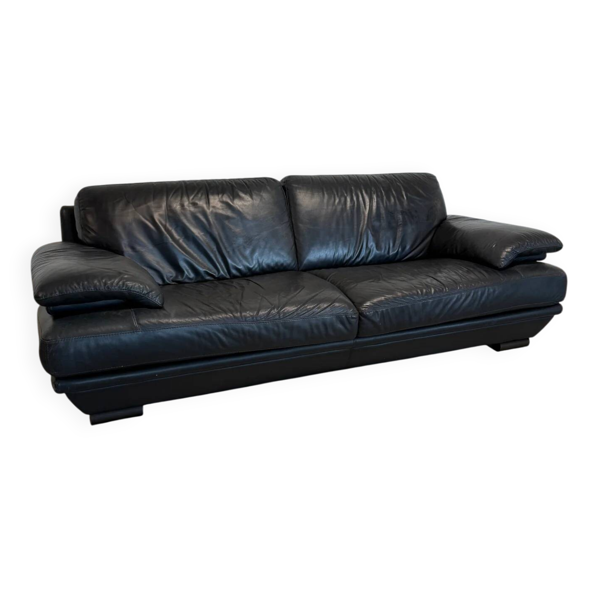 3-seater navy blue leather sofa by Natuzzi
