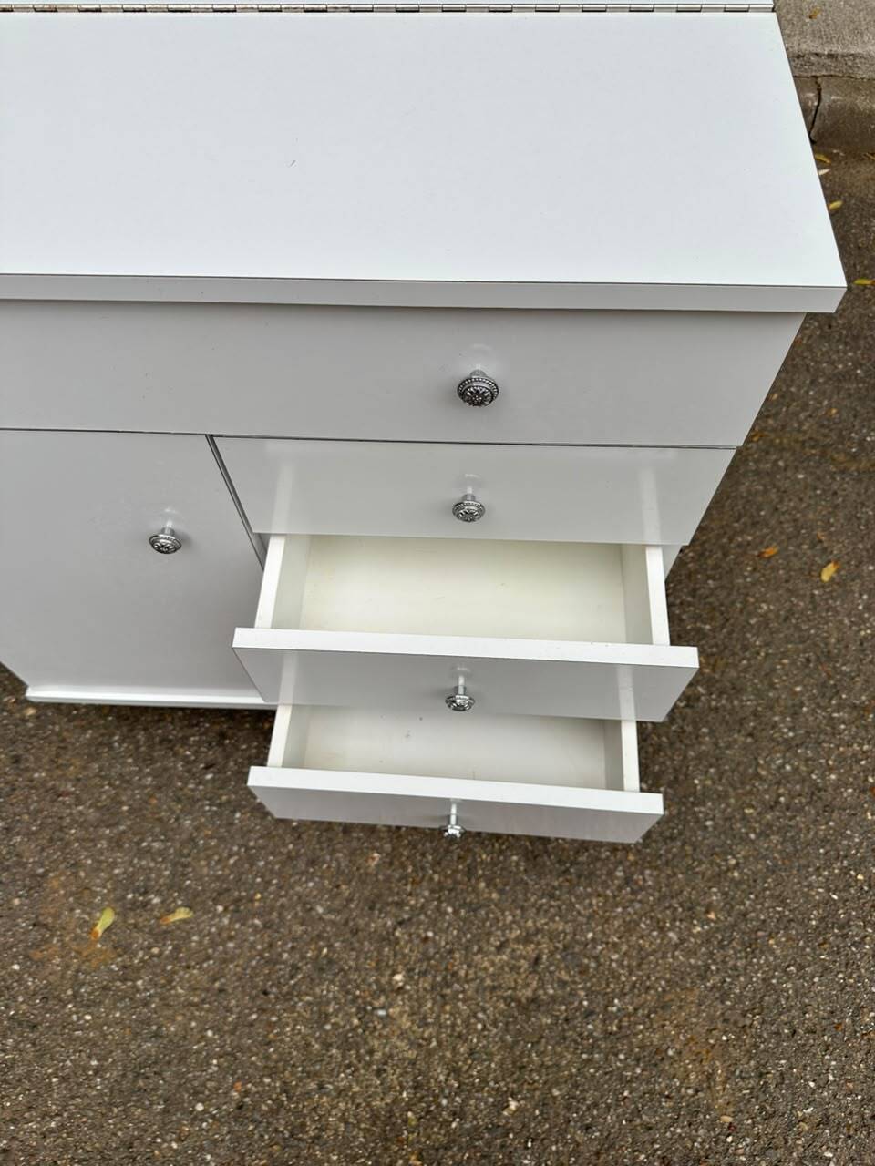 White wooden bathroom furniture with chrome compass legs, Mid-Century 1960.