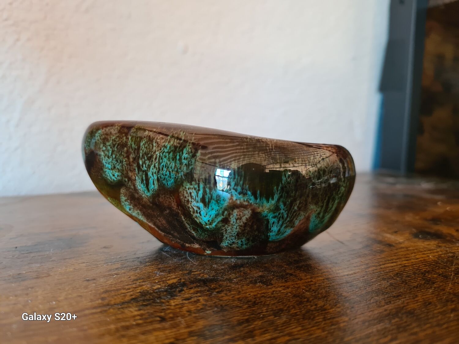 Max pipe holder LMB Paris