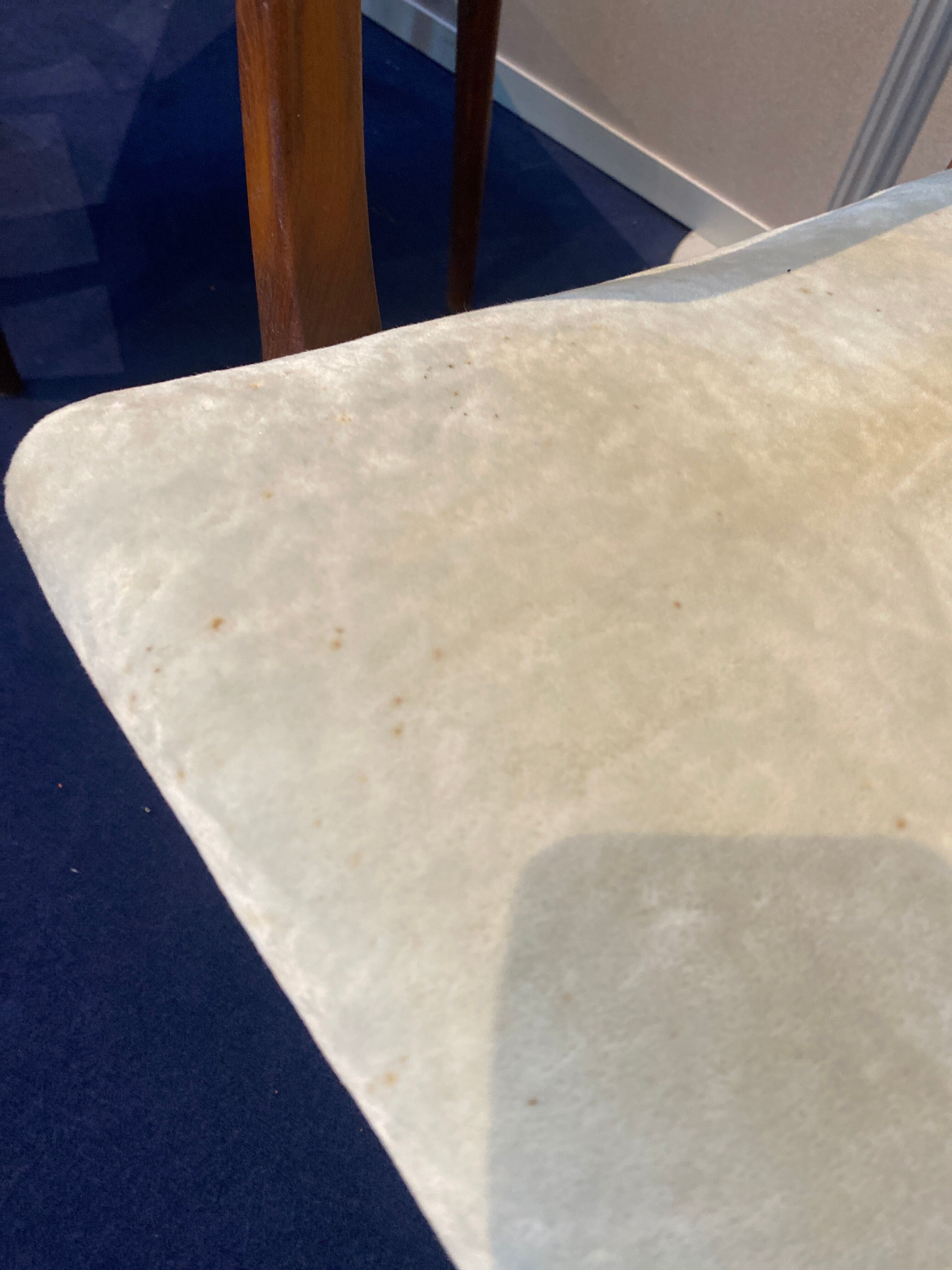 2 armchairs and 2 wooden chairs