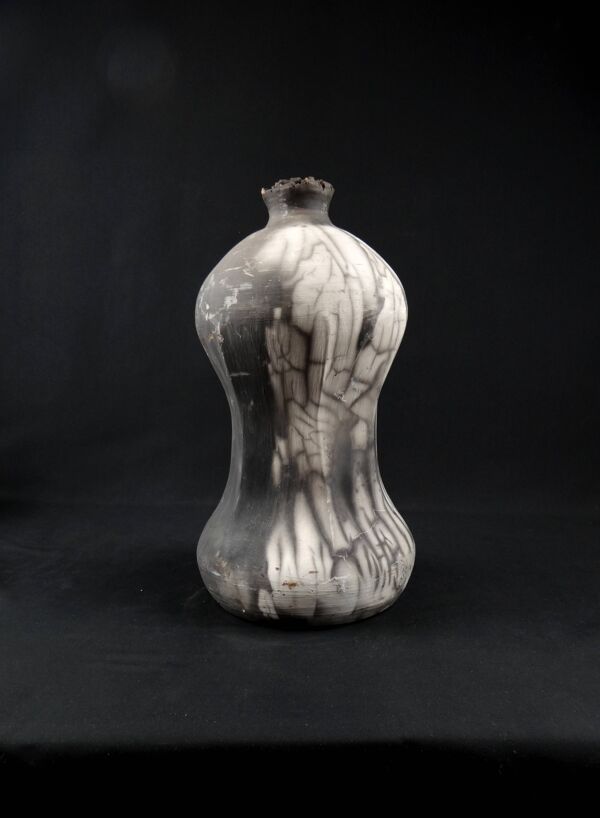 Vase bouteille en céramique Raku signé Kamel Boubekeur