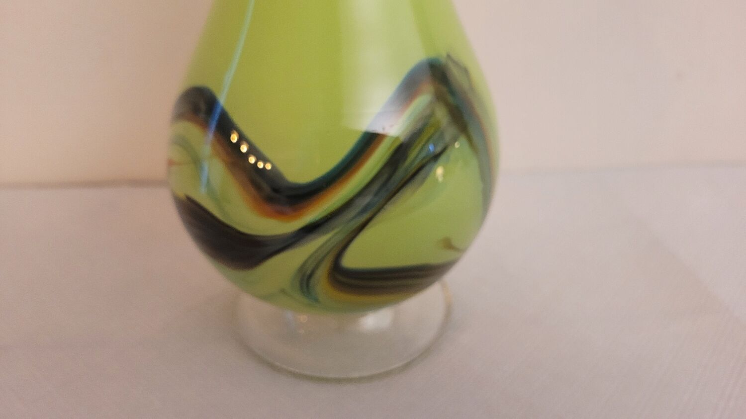 60's vase