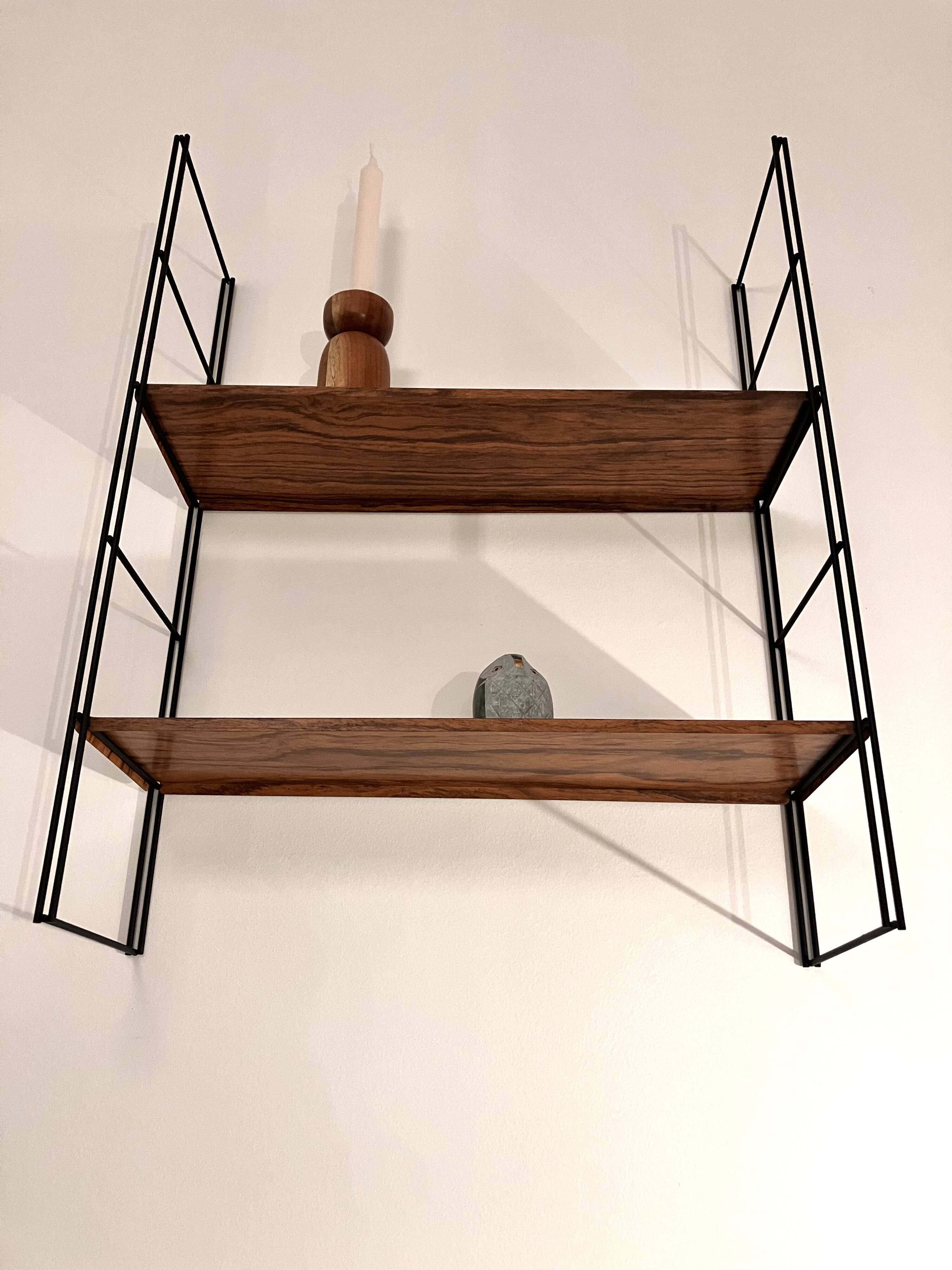 String metal shelf with wood effect
