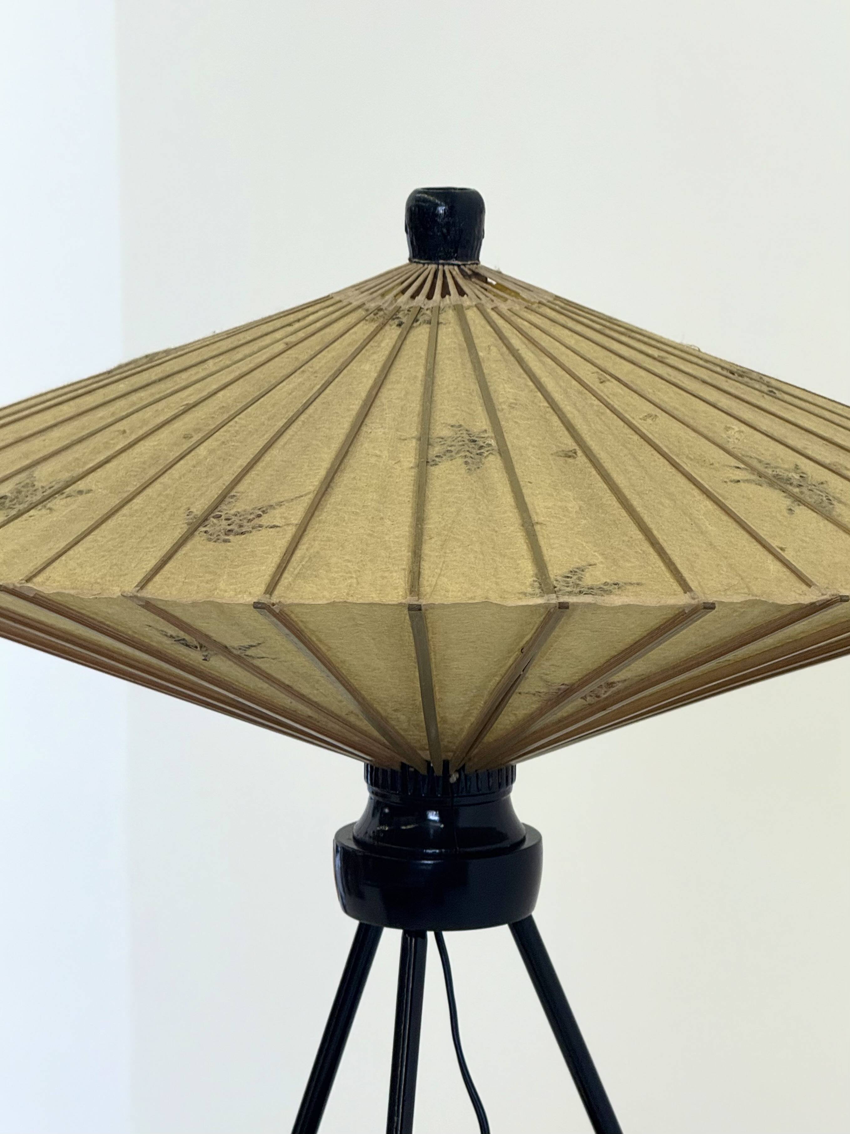 Lampe de table japonaise vintage Kasa