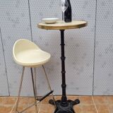 Table bistrot "mange-debout" vintage, crème, en fonte et laiton, 109 cm
