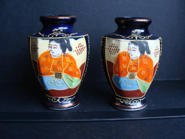 Paire de vases Satsuma vintage