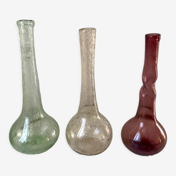 Trio de vases en verre bullé de biot signé vert années 60-70