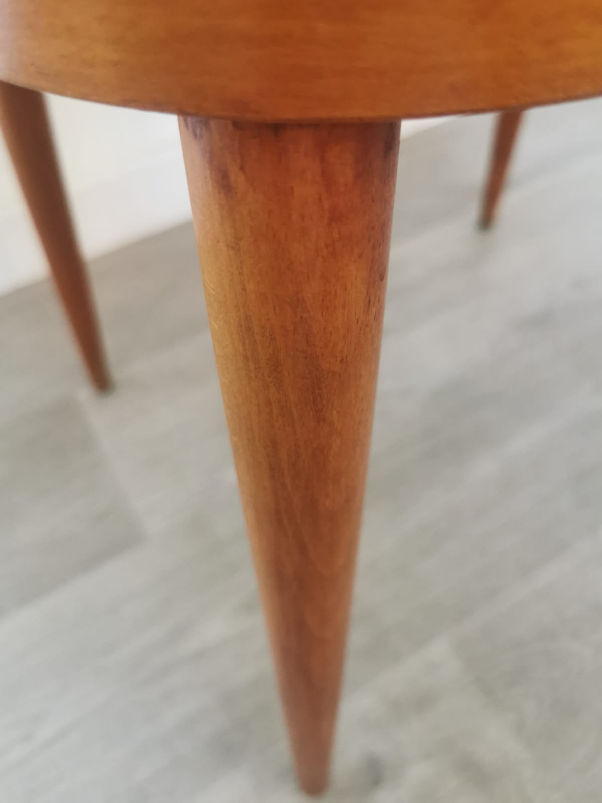 6 chaises modèle Pégase pour Baumann