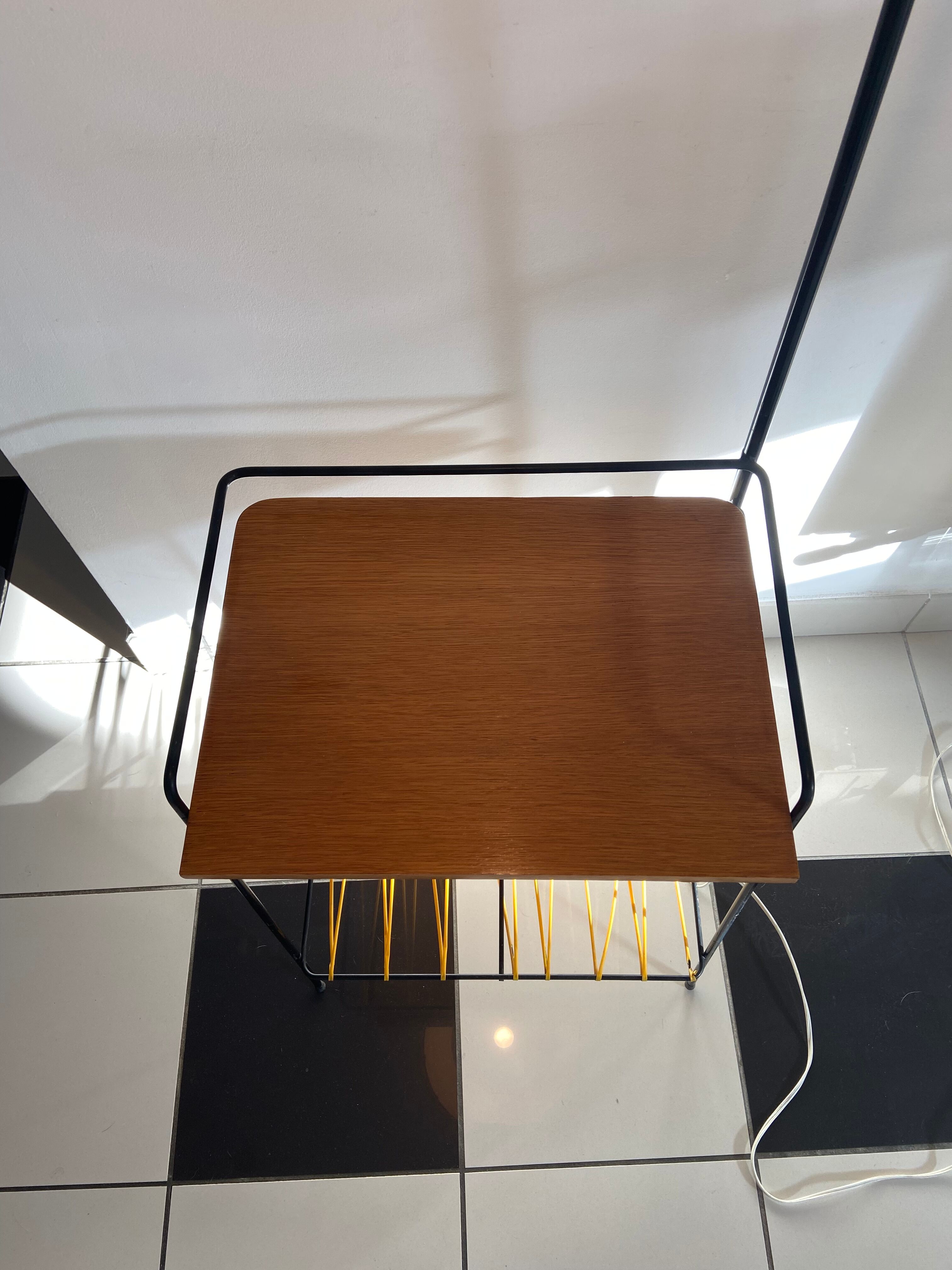 Floor lamp