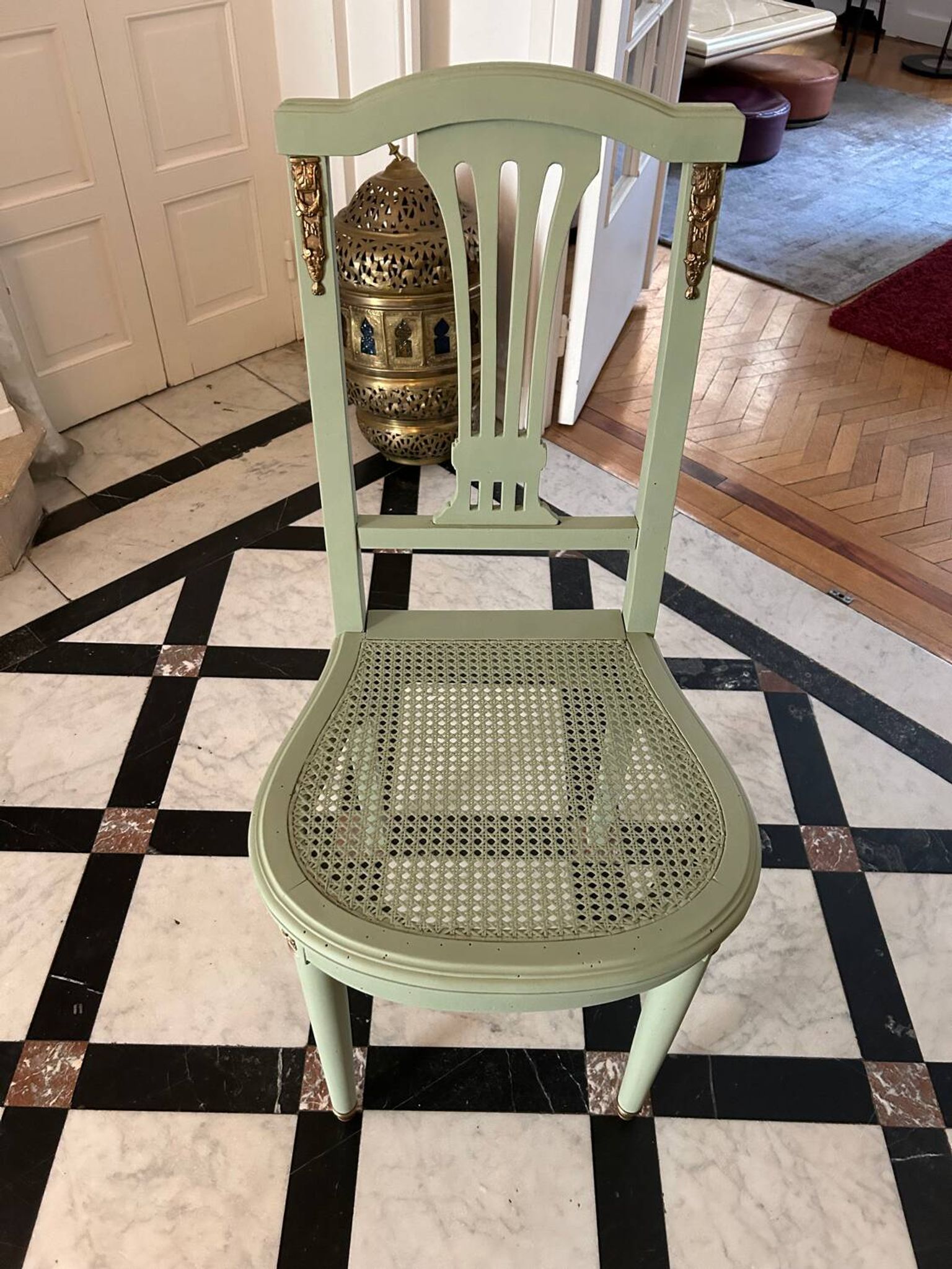 Empire chair