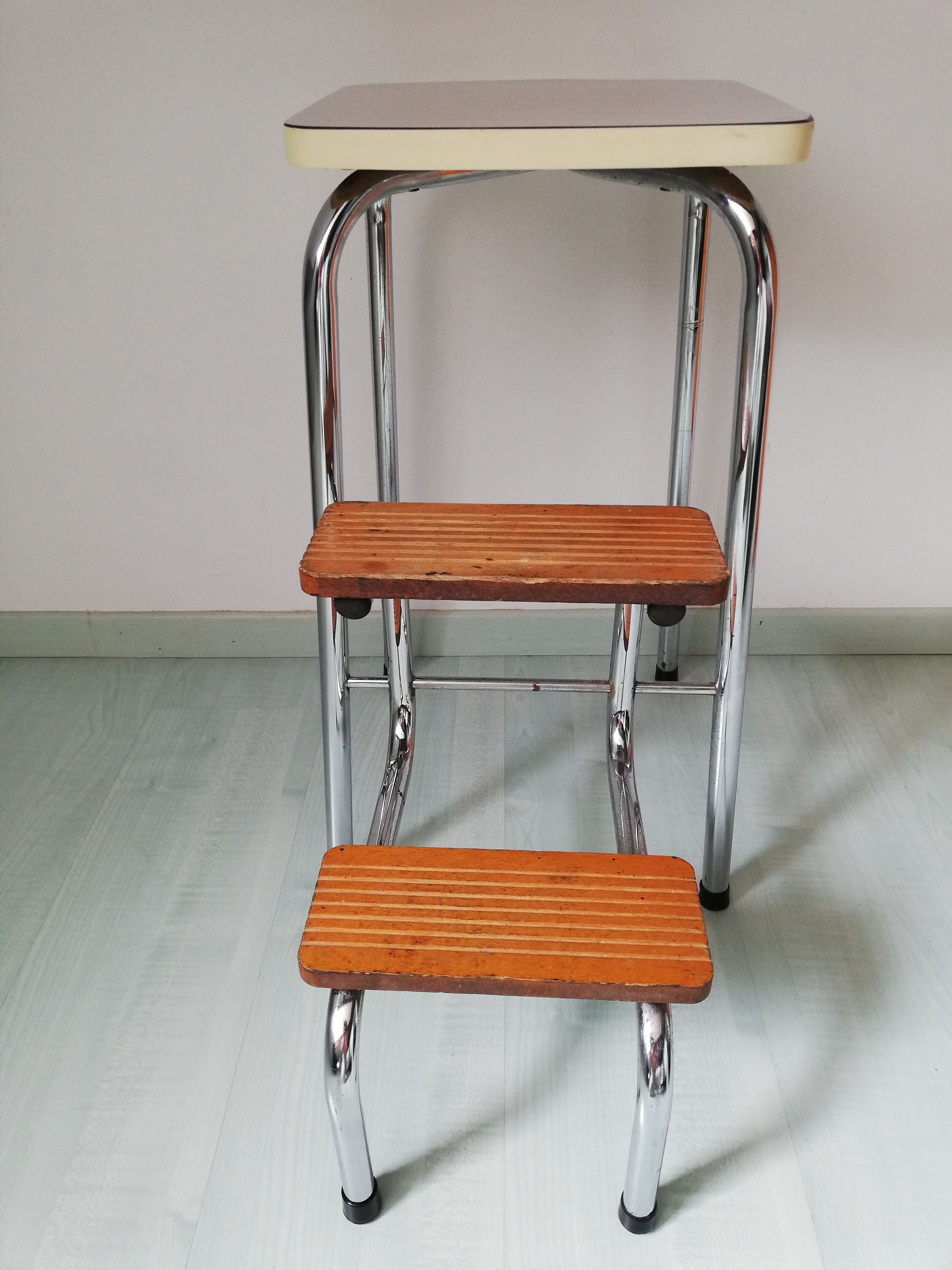 Stool walking foot 60s