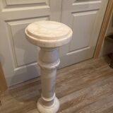 Albatre column