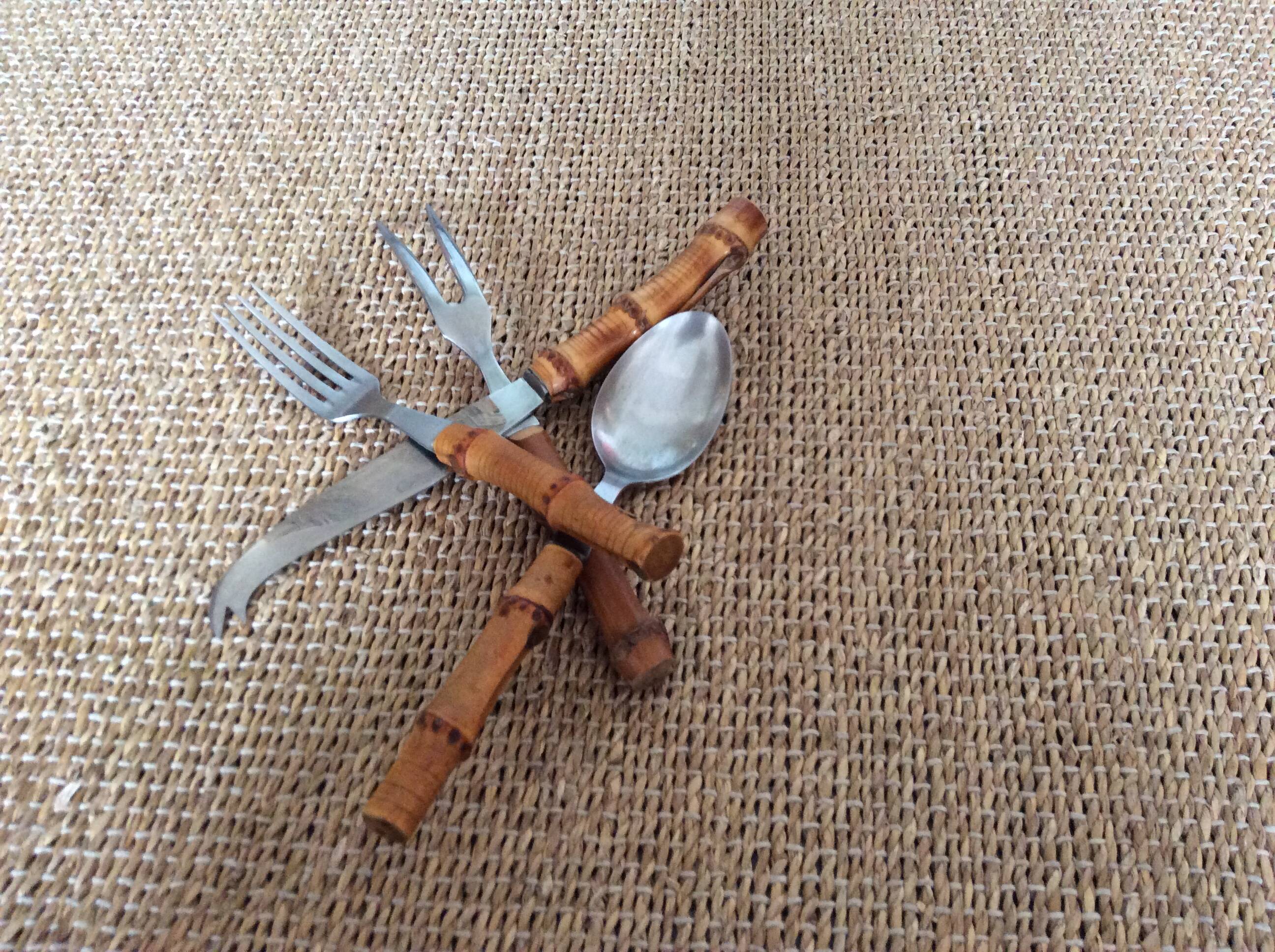 Bamboo cutlery set