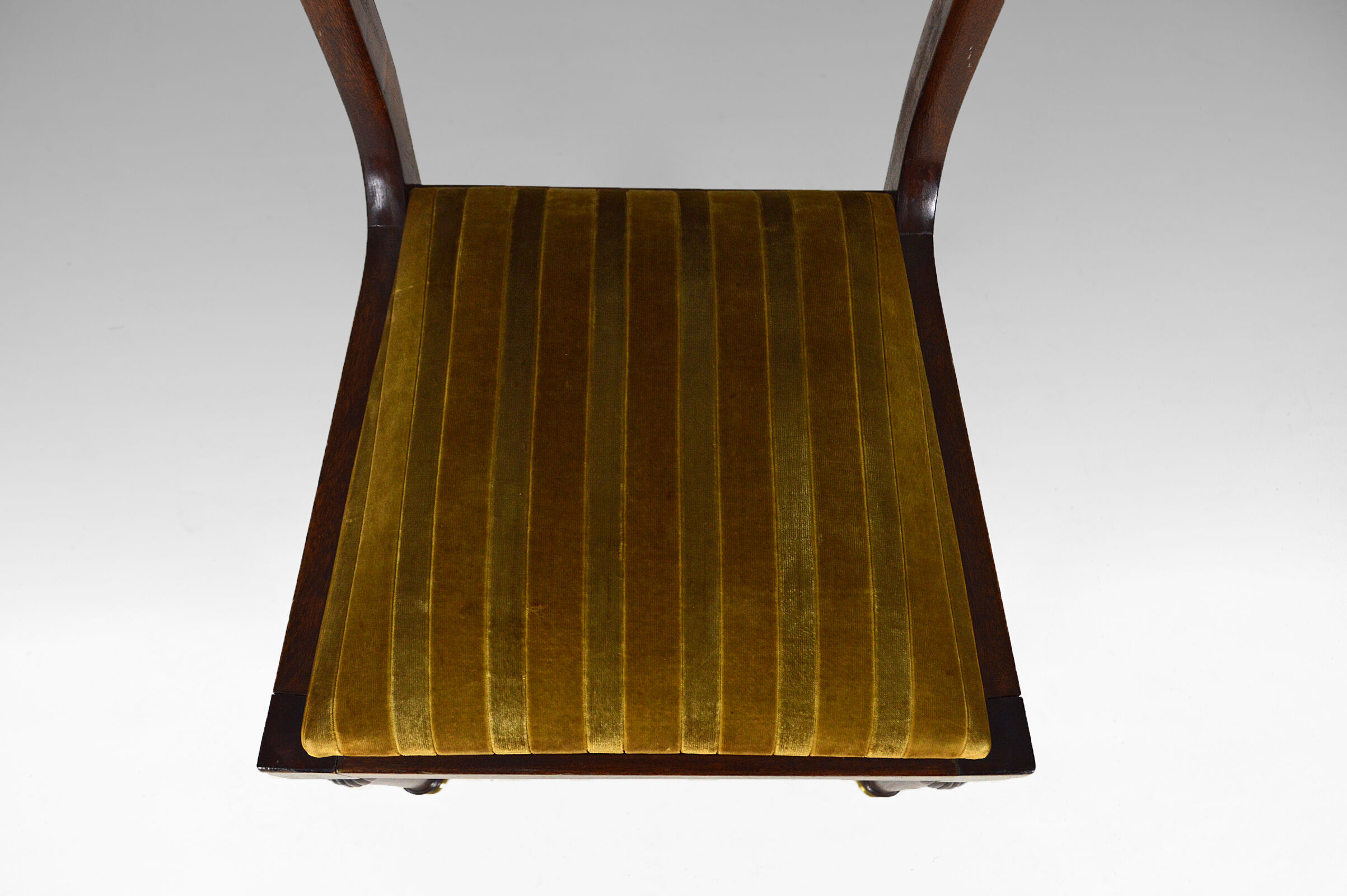 Set of 6 regency style chairs in mahogany, 19th