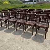 Set of 17 bistro chairs with bars