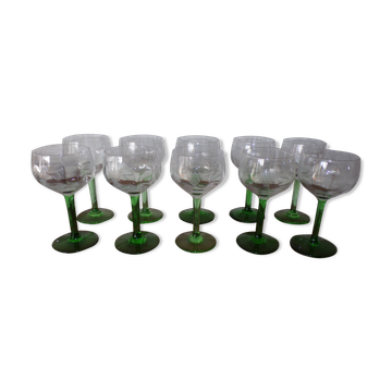10 glasses of crystal wine engraved bunch of vintage grapes