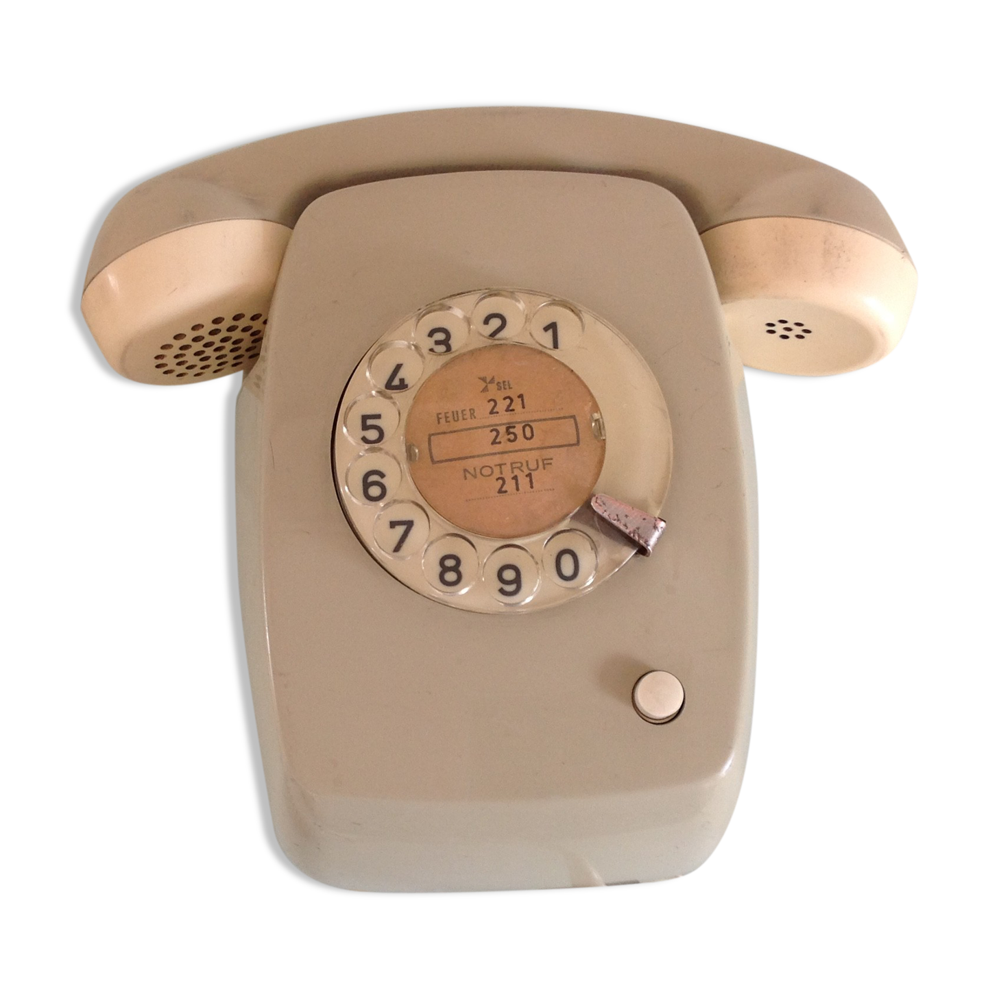 Wall workshop telephone vintage