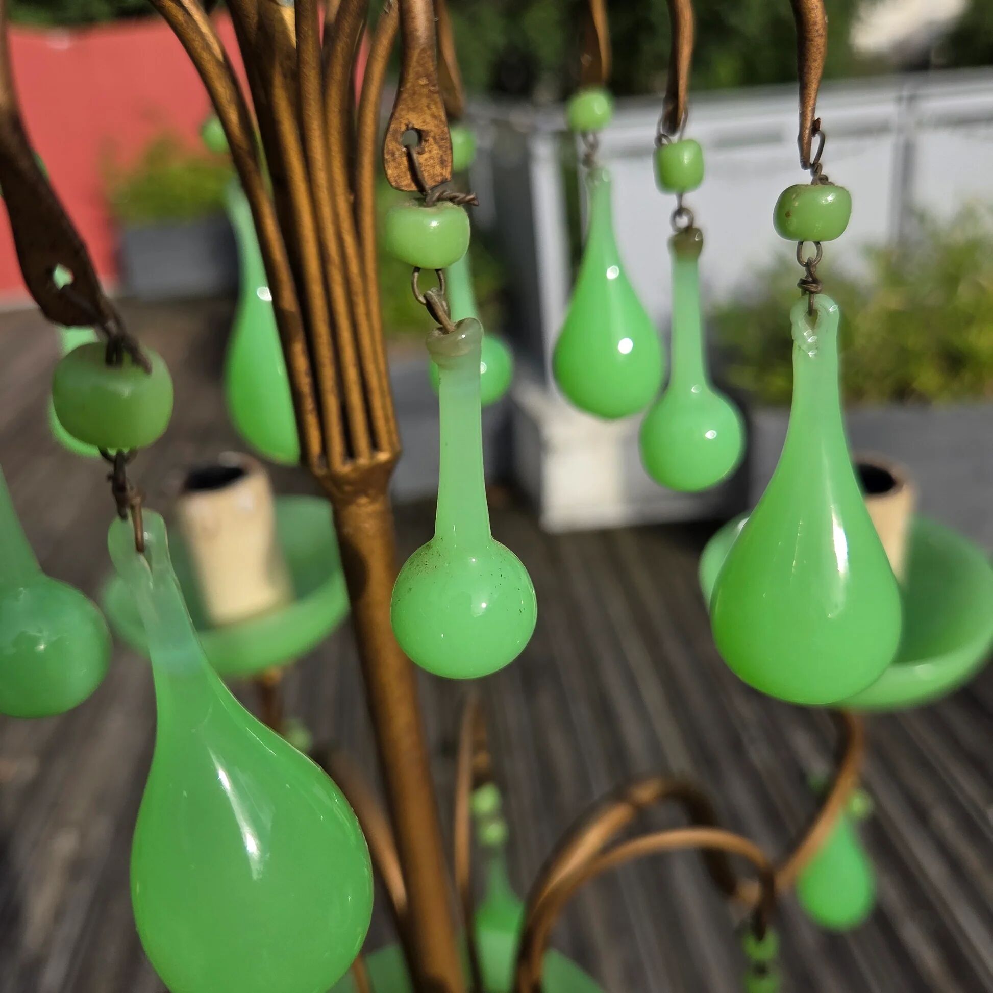 Italian chandelier with 5 lights in green opaline glass with uranium - ouraline