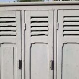 Wooden cloakroom