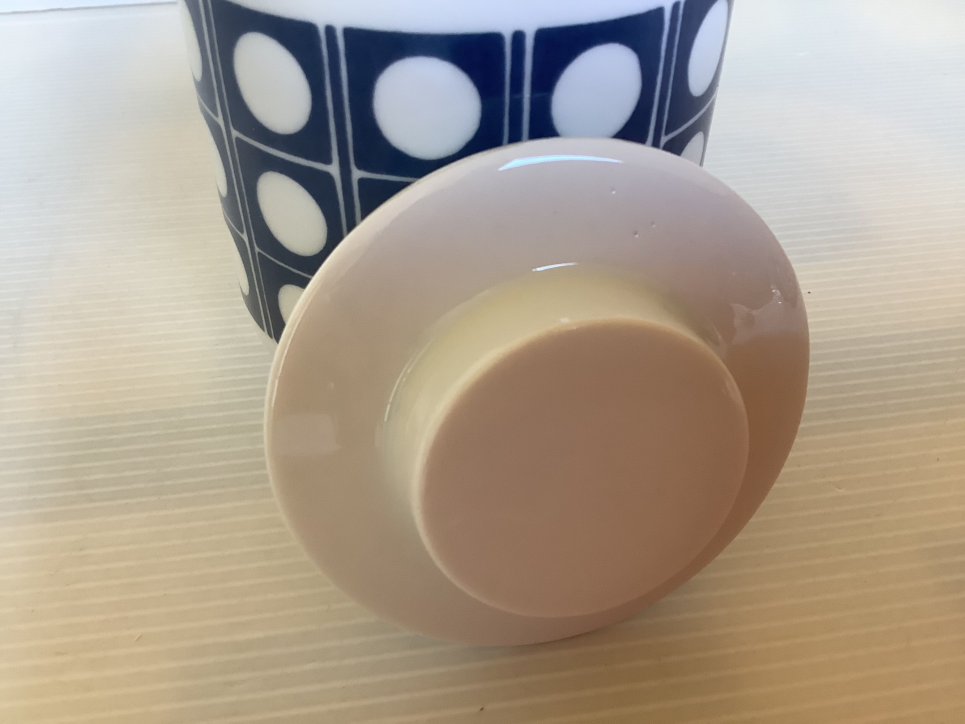 Sweeten box melitta Germany round white square blue