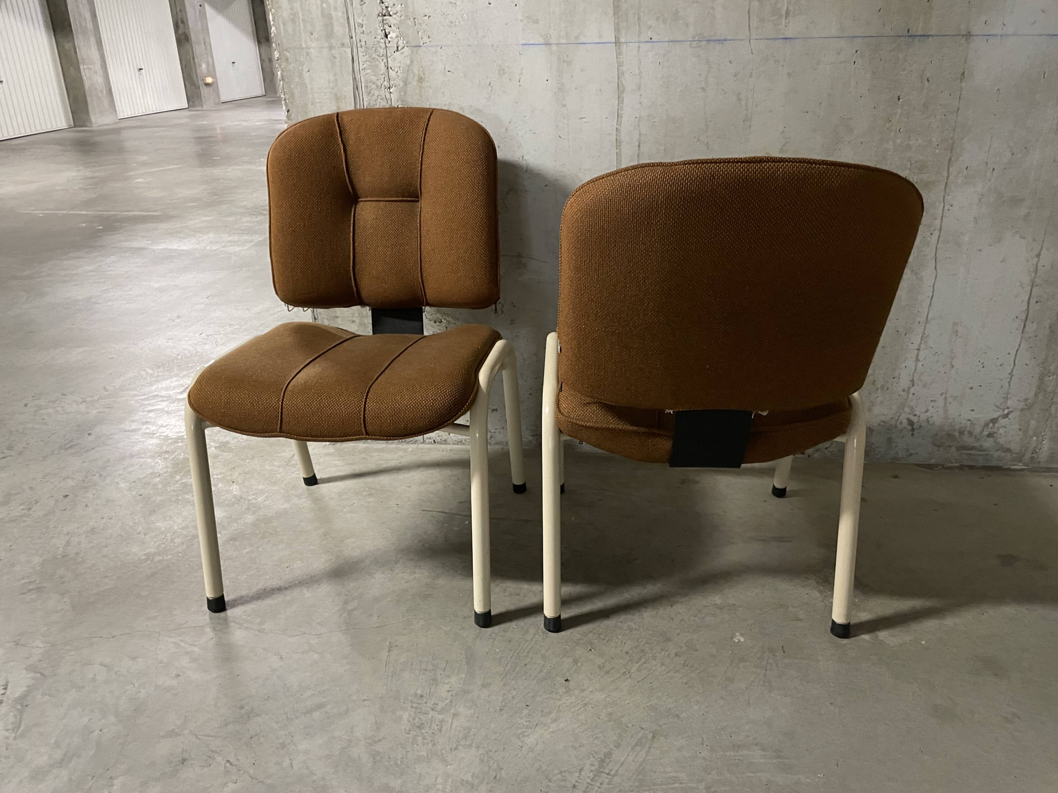 Pair of chairs from the 70s and 80s