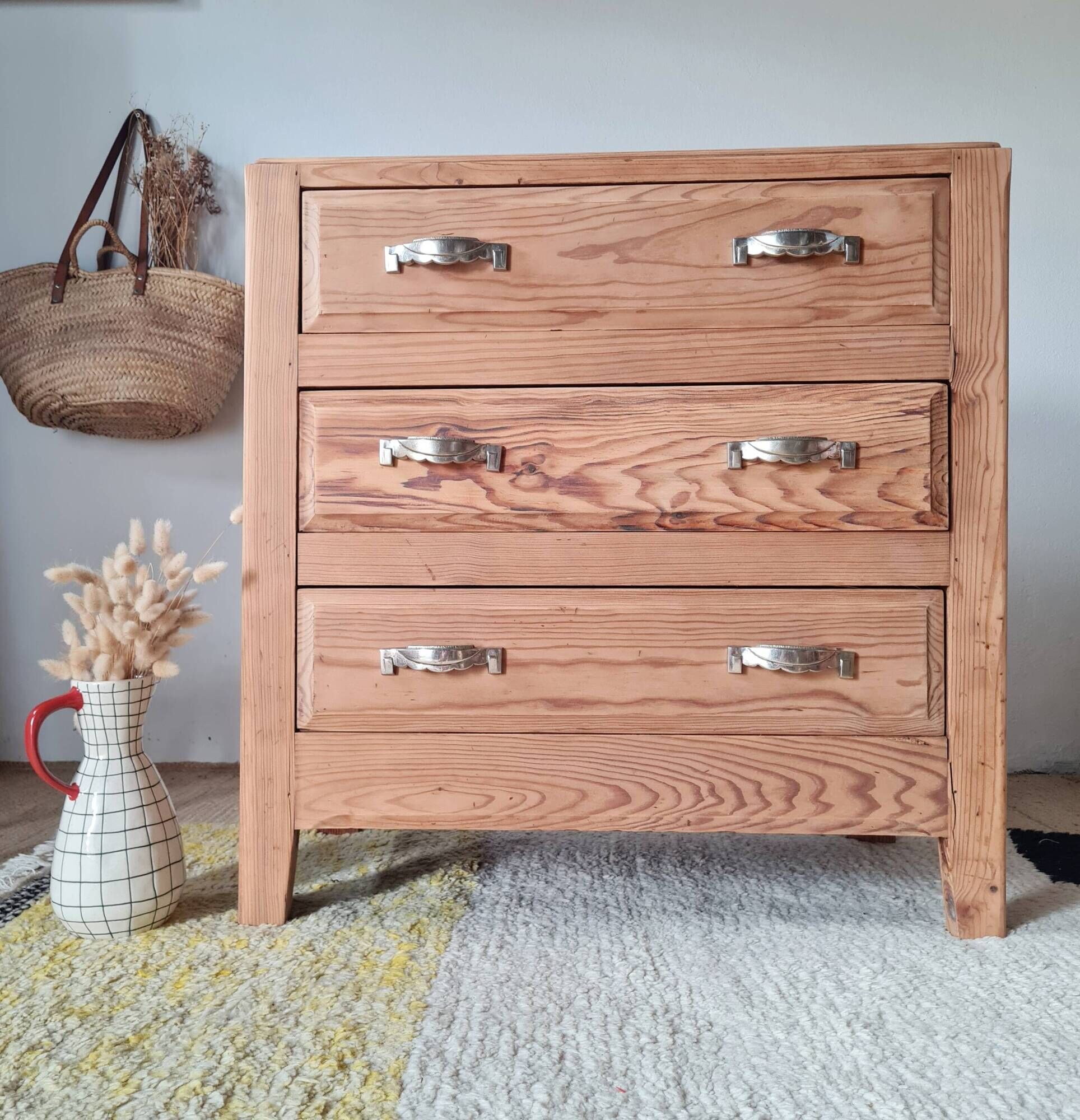 Antique pine chest of drawers, 3 drawers, raw wood